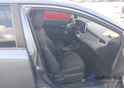 2020 Toyota Corolla Le z USA, uszkodzony, nr VIN 5YFEPRAE5LP039953